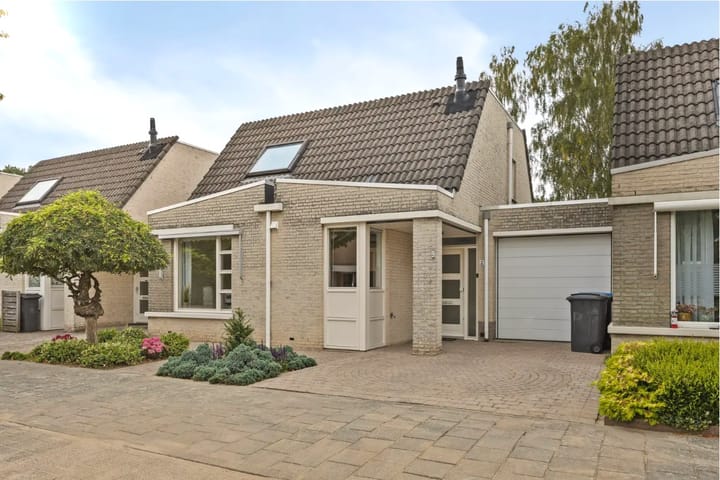 Topaasring 2 in Eindhoven foto