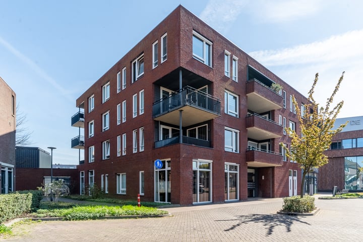 Torenplein 21 in Oosterhout foto