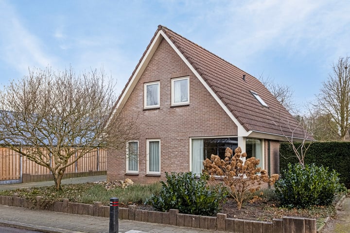 Torenstraat 24 in Vaassen foto