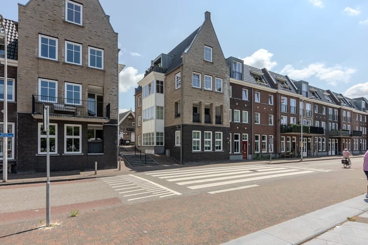 Torenstraat 7 in Spijkenisse foto