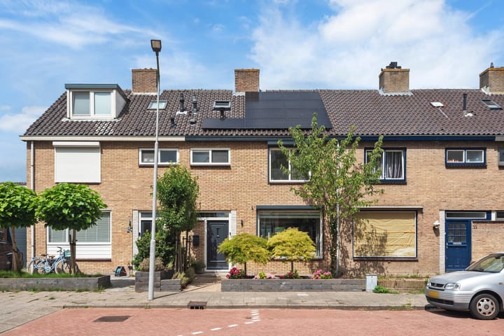 Toscanestraat 13 in Heemskerk foto