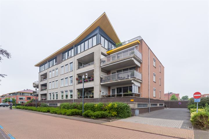 Touwslager 61 in Roden foto