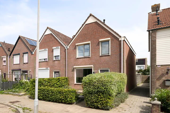 Touwslagersdreef 23 in Tholen foto