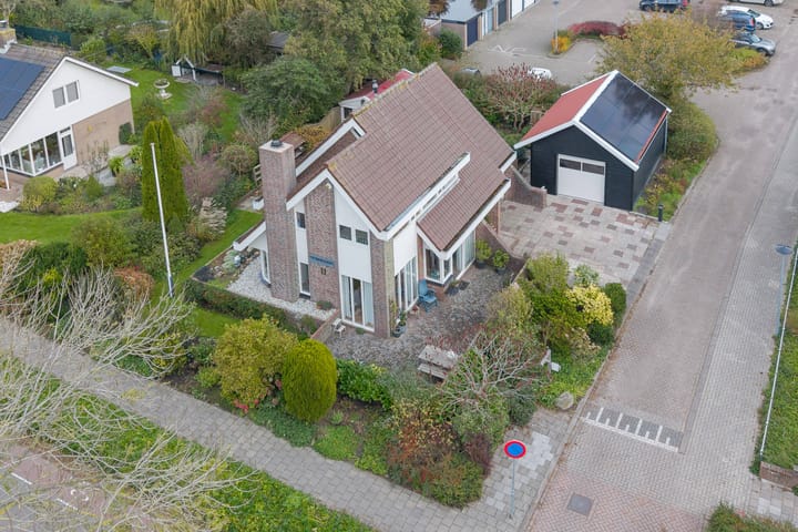 Trambaan 11 in Winkel foto