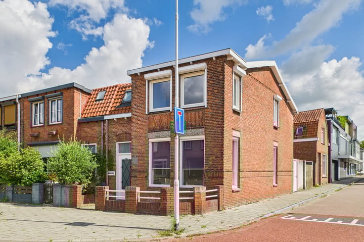 Tramstraat 22a in Terneuzen foto