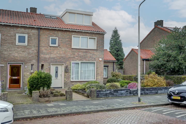 Treubstraat 28 in Nijmegen foto