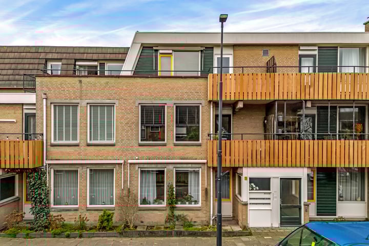 Trijntje Kemp-Haanstraat 18 in Beverwijk foto