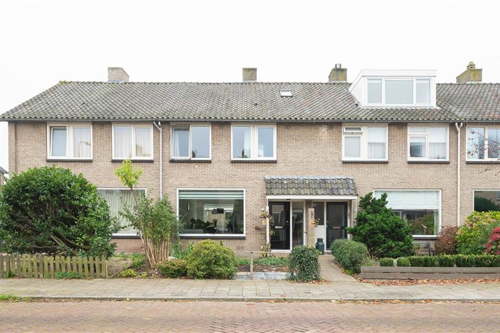Troelstralaan 28 in Hillegom foto