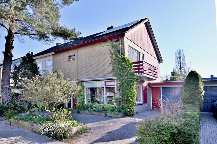 Troelstralaan 68 in Brummen