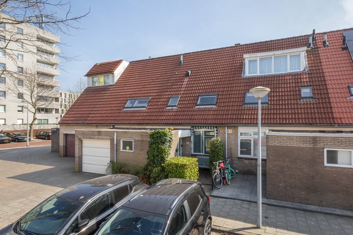 Troelstralaan 86 in Amsterdam foto