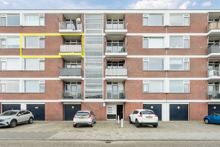 Troelstrastraat 22 in Katwijk foto