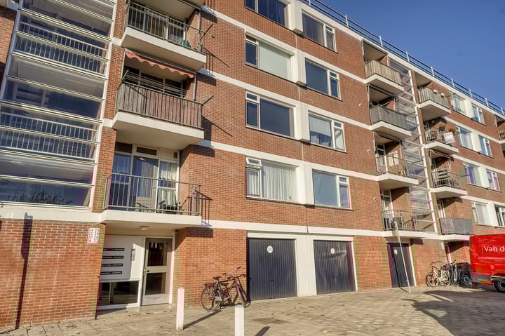 Troelstrastraat 30 in Katwijk