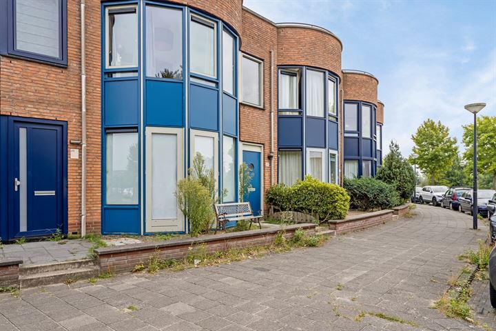 Troepiaalsingel 20 in Amsterdam foto