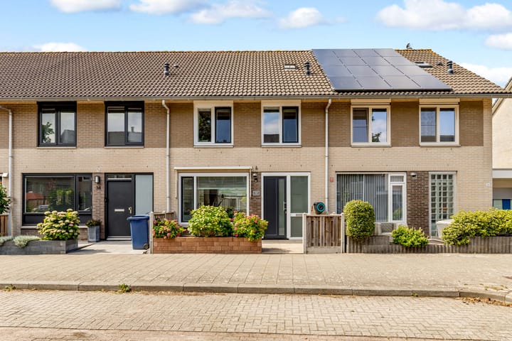 Trombonestraat 32 in Almere foto