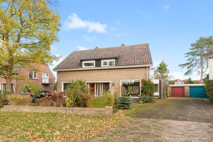 Trompenburg 25 in Heiloo foto