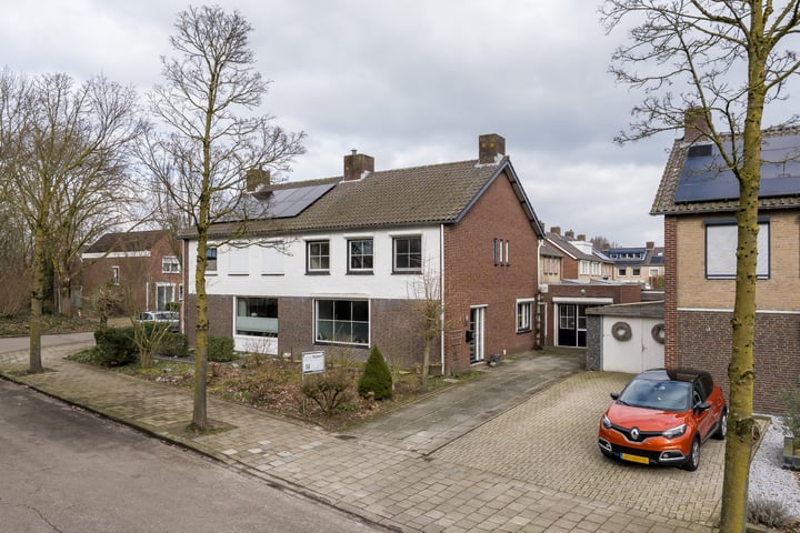 Tromplaan 140 in Weert foto