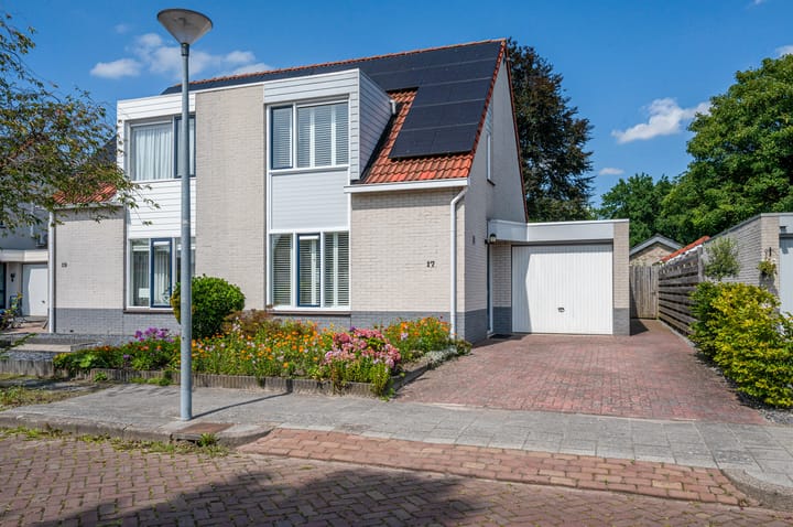 Tromplaan 17 in Winschoten foto