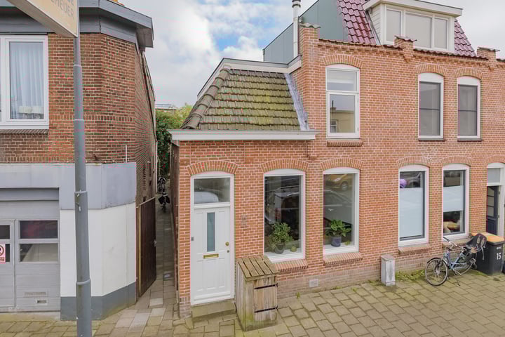 Trompstraat 13 in IJmuiden foto