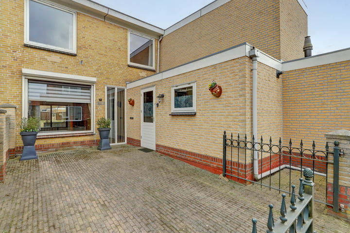 Trompstraat 27 in Alkmaar foto