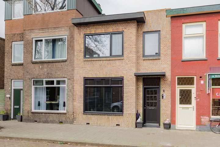 Trompstraat 96 in IJmuiden foto