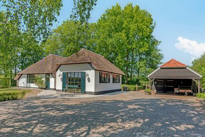 Tronderweg 3 in Makkinga foto