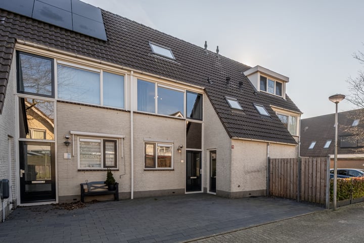 Troubadour 5e in Rhoon foto