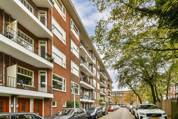 Trouringhstraat 16-3 in Amsterdam foto