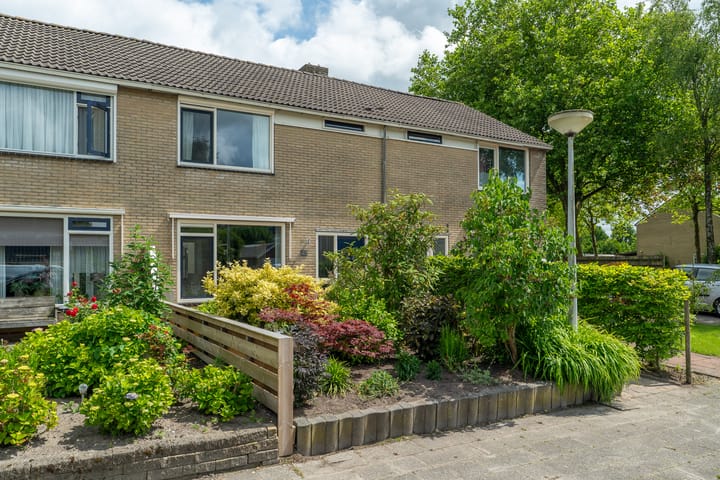 Tsjerkepaed 25 in Twijzelerheide foto