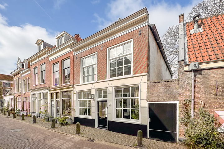 Tuchthuisstraat 10 in Haarlem