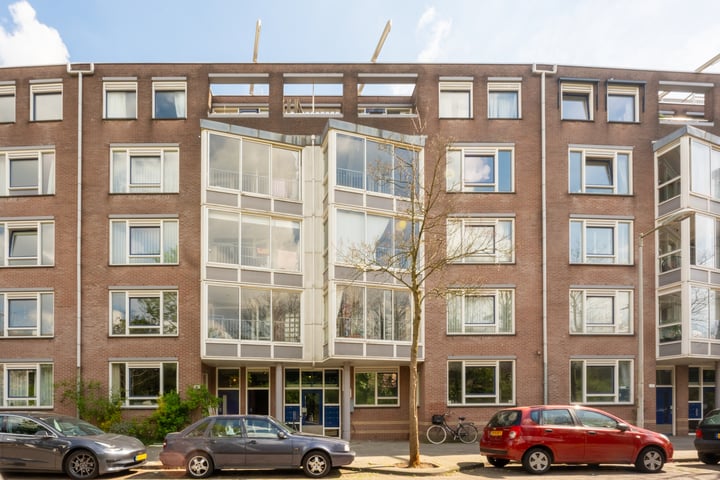 Tugelaweg 131A in Amsterdam