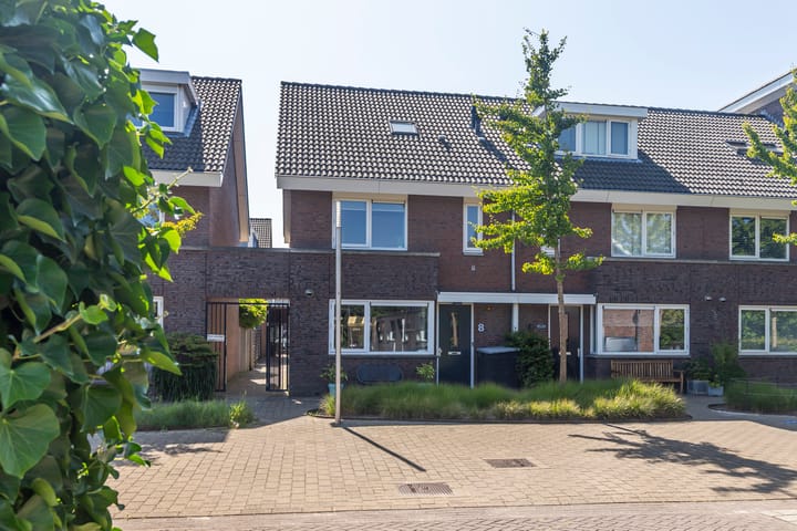 Tuimelaar 8 in Naaldwijk foto