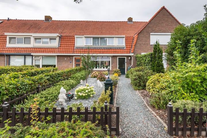 Tuindorp 9 in Geldermalsen foto