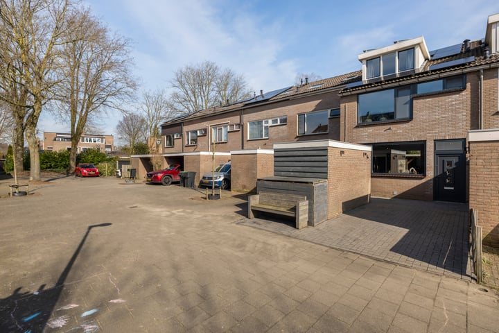 Tuinfluiterstraat 6 in Ermelo foto
