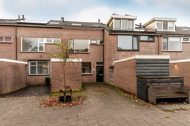 Tuinfluiterstraat 8 in Ermelo