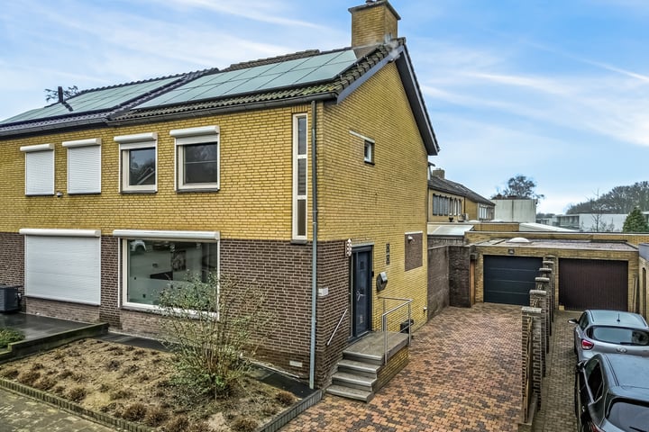 Tuinstraat 1 in Heerlen foto
