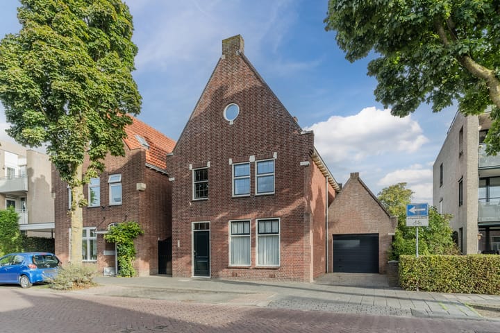 Tuinstraat 7 in Rijen foto