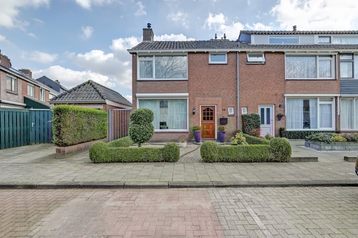 Tulpenlaan 14 in Oosterhout foto