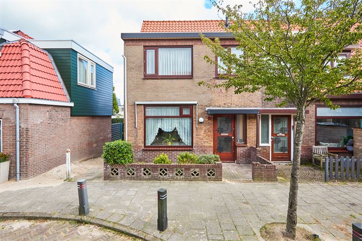 Tulpenstraat 23 in Santpoort-Noord foto