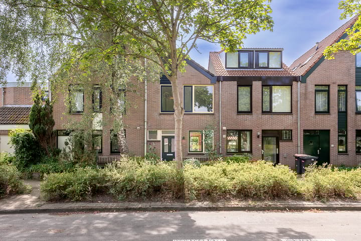 Tulpenveld 38 in Castricum
