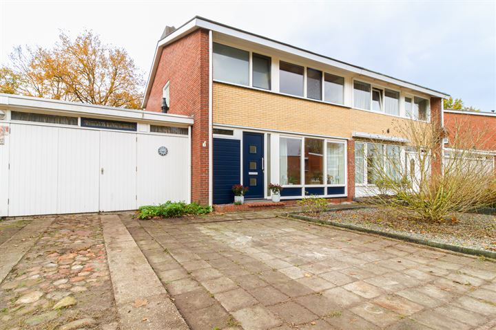 Tulpstraat 10 in Winschoten foto