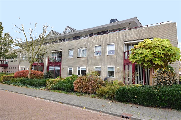 Tulpstraat 3 in Wolvega foto