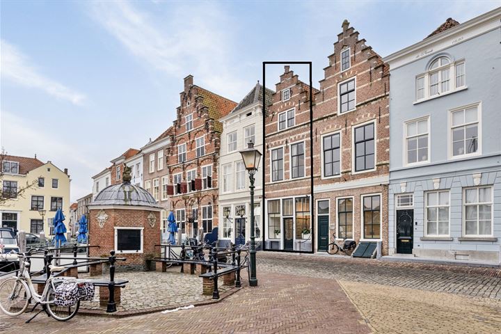Turfkade 7 in Goes foto