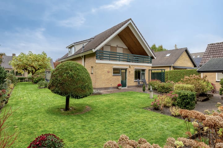 Tusseler 113 in Lochem foto