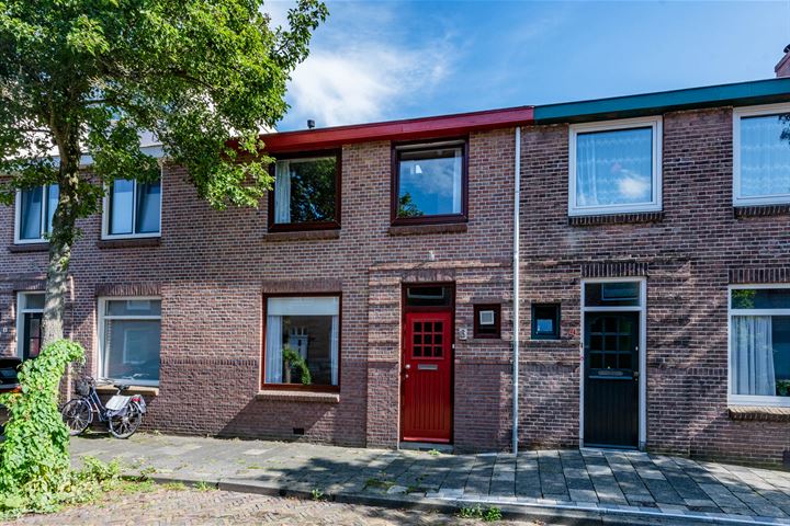 Tweede Hogerwoerddwarsstraat 6 in Haarlem foto