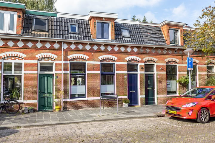 Tweede Spoorstraat 23 in Groningen foto