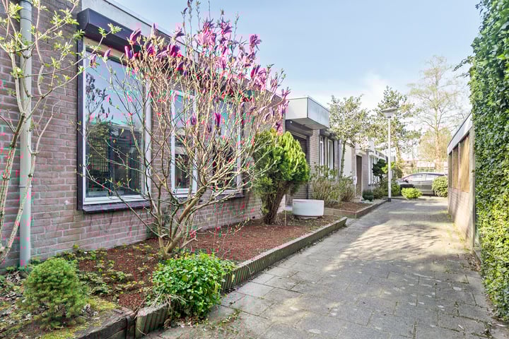Twijnsterhof 21 in Helmond foto