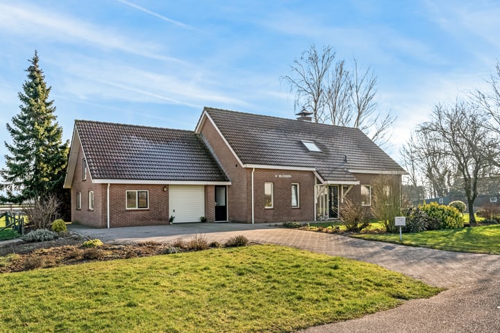 Uilenburgsestraat 13 in Heteren foto