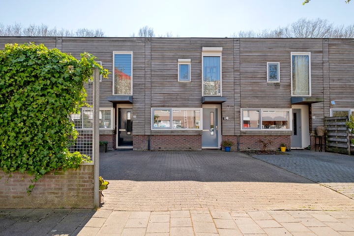 Uilenveld 21 in Emmen