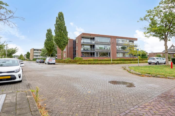 Uilenvliet 73 in Zwijndrecht foto