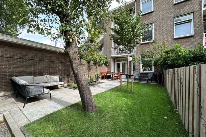 Foto van woning Uiterwaardenstraat 246-H, Amsterdam